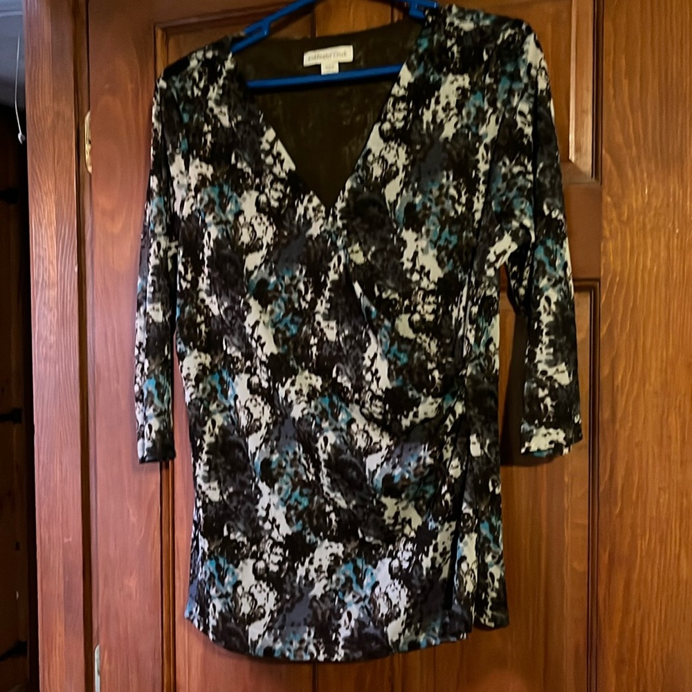 Cold water Creek size Large crossover front top